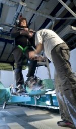 Vorführung des "Haptic Walkers" (Fraunhofer IPK) aufmacher1